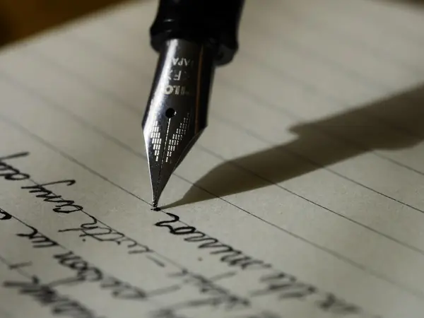 Content strategy planning with keyword research notes